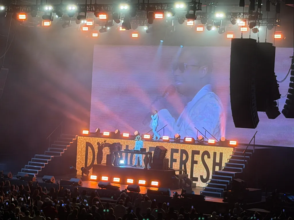 Pass the Mic Live