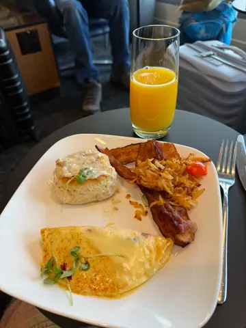 lounge breakfast