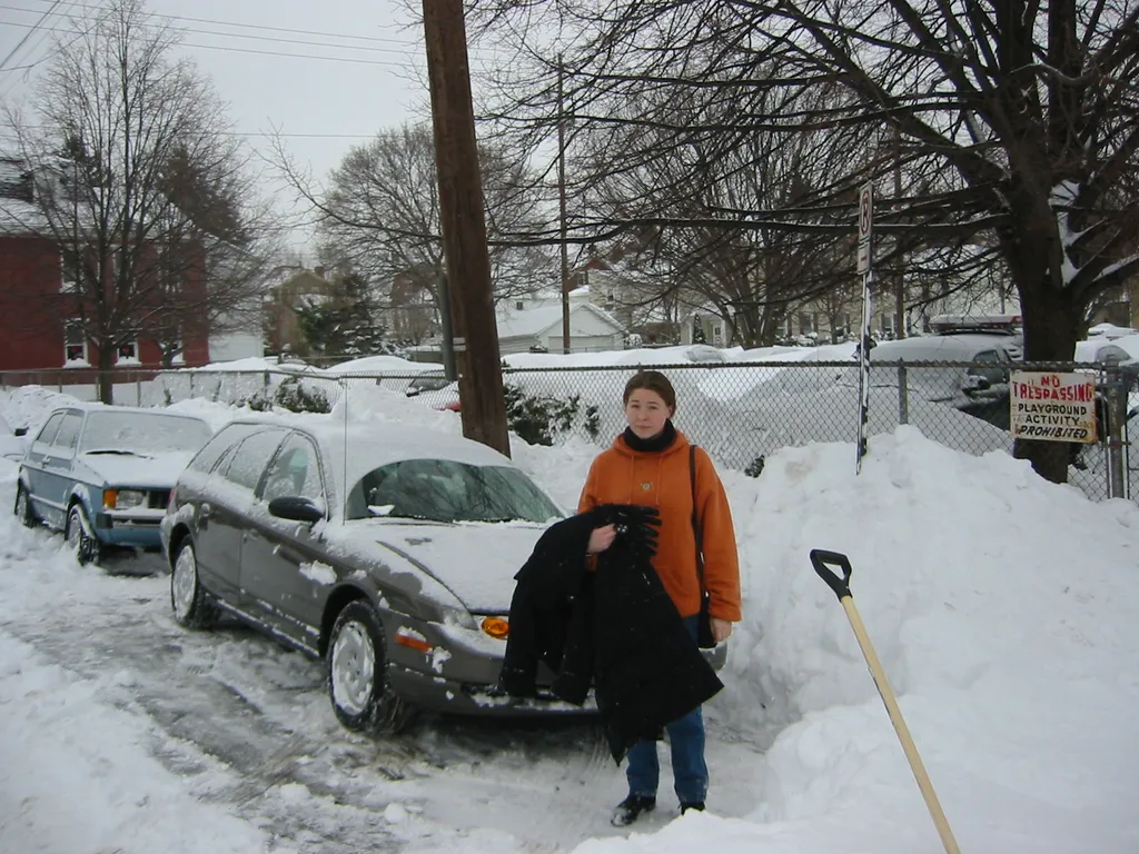 snowstorm, 2003-02, Gloria and Car