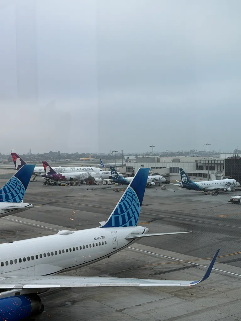 the inset gates