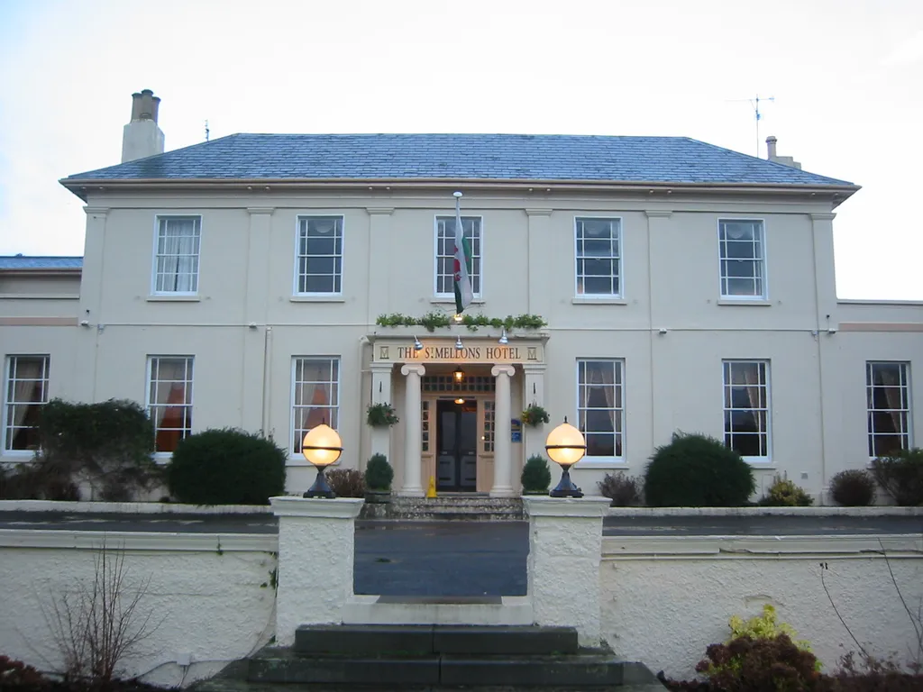 st mellons hotel