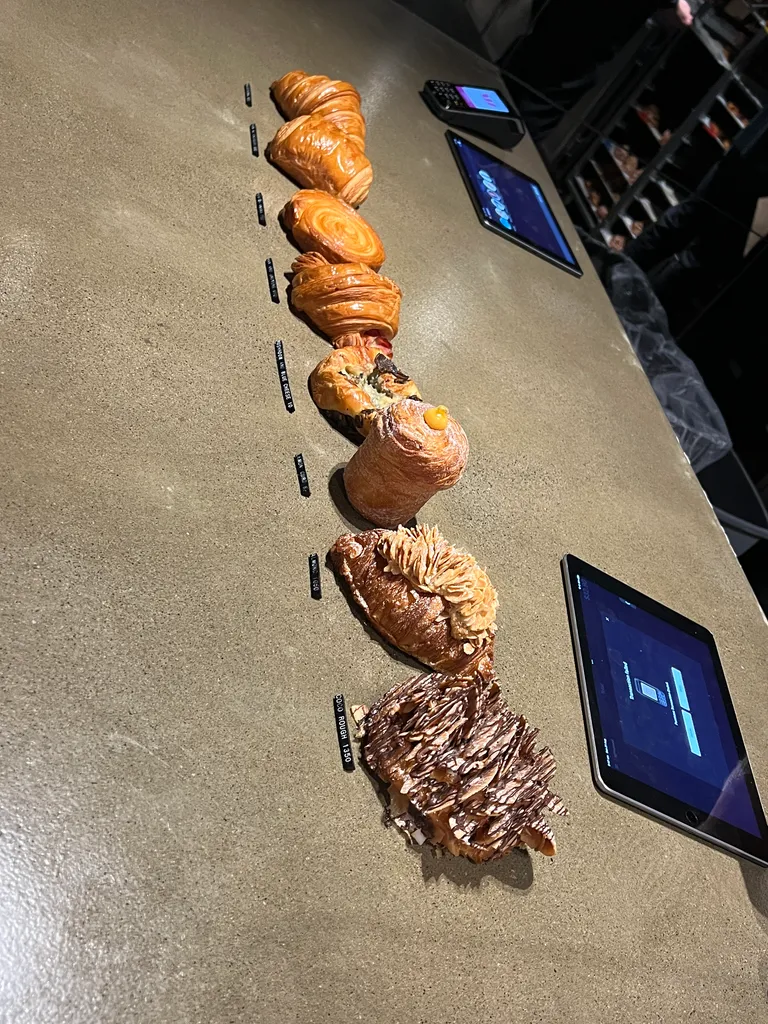 selection at Lune