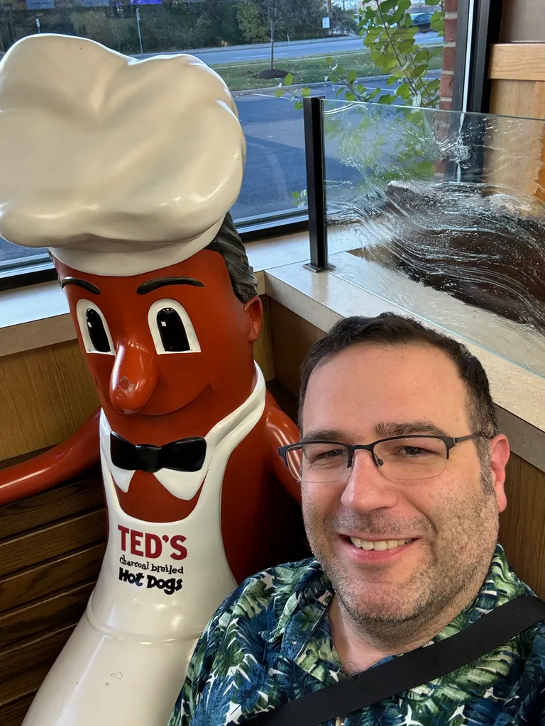 rjbs and hot dog