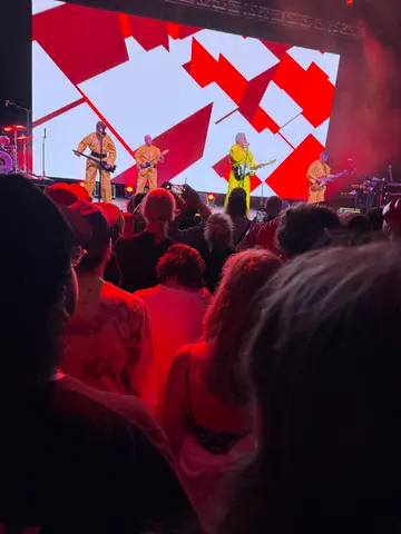 DEVO at the Met