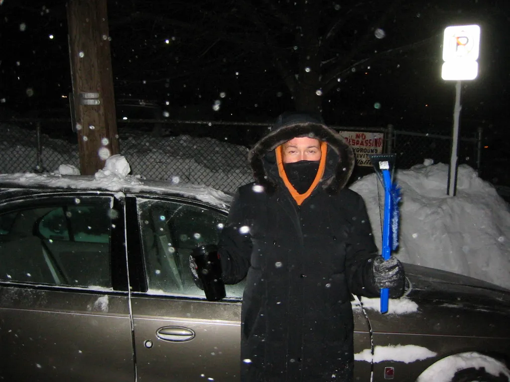 snowstorm, 2003-02, Gloria and Car