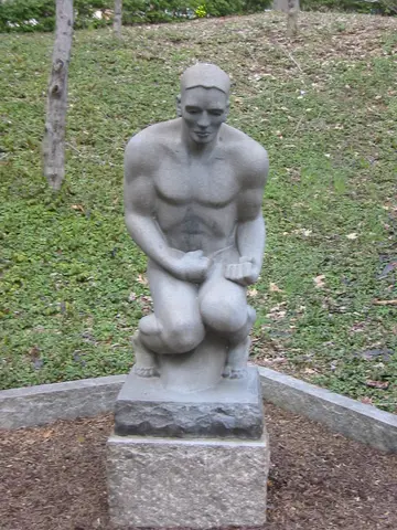 Sculpture Garden, Resolution