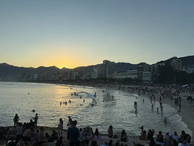 the sunset at Arpoador
