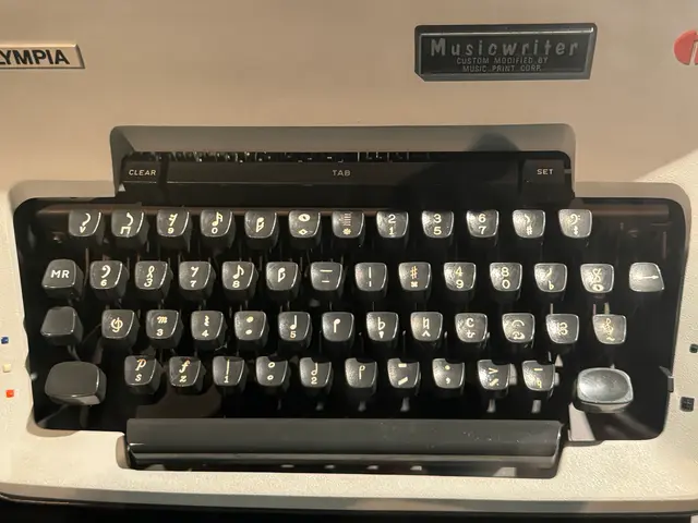 Musical Notation Typewriter