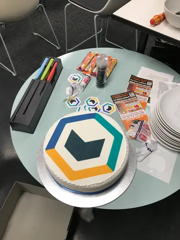 Topicbox cake!