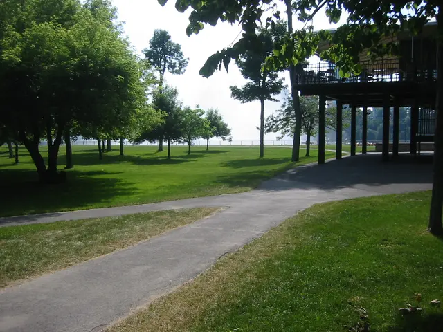 yapc::na 2004, park at niagara