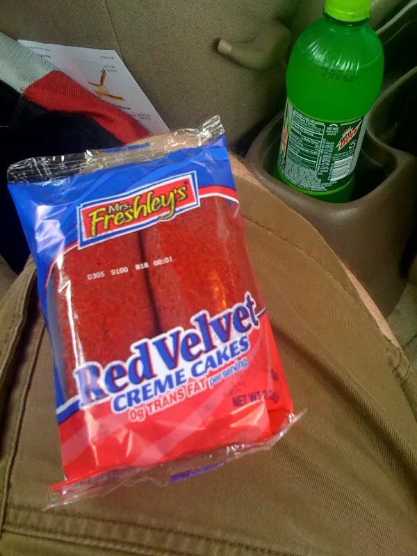 red velvet twinkies