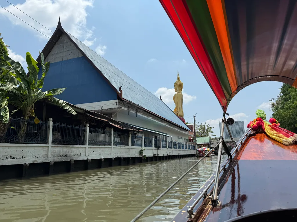 Bangkok boat tour