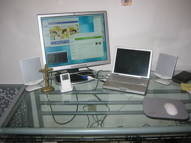 apartment on center st, Office