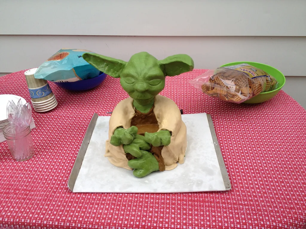 yoda cake!