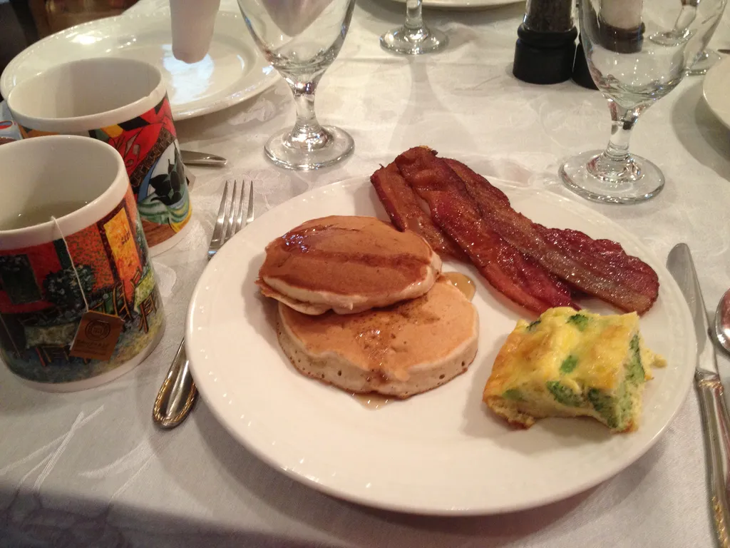 breakfast at the inn