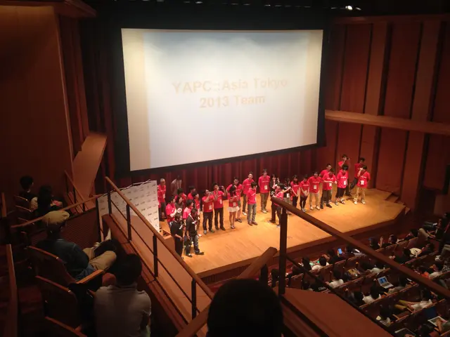 look at all those volunteers