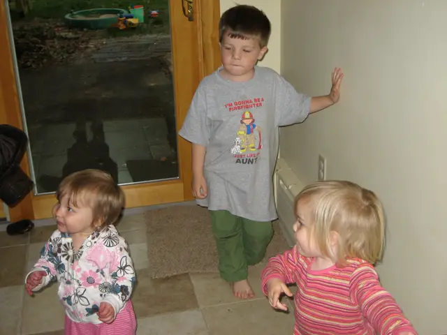 hanging out with the cousins