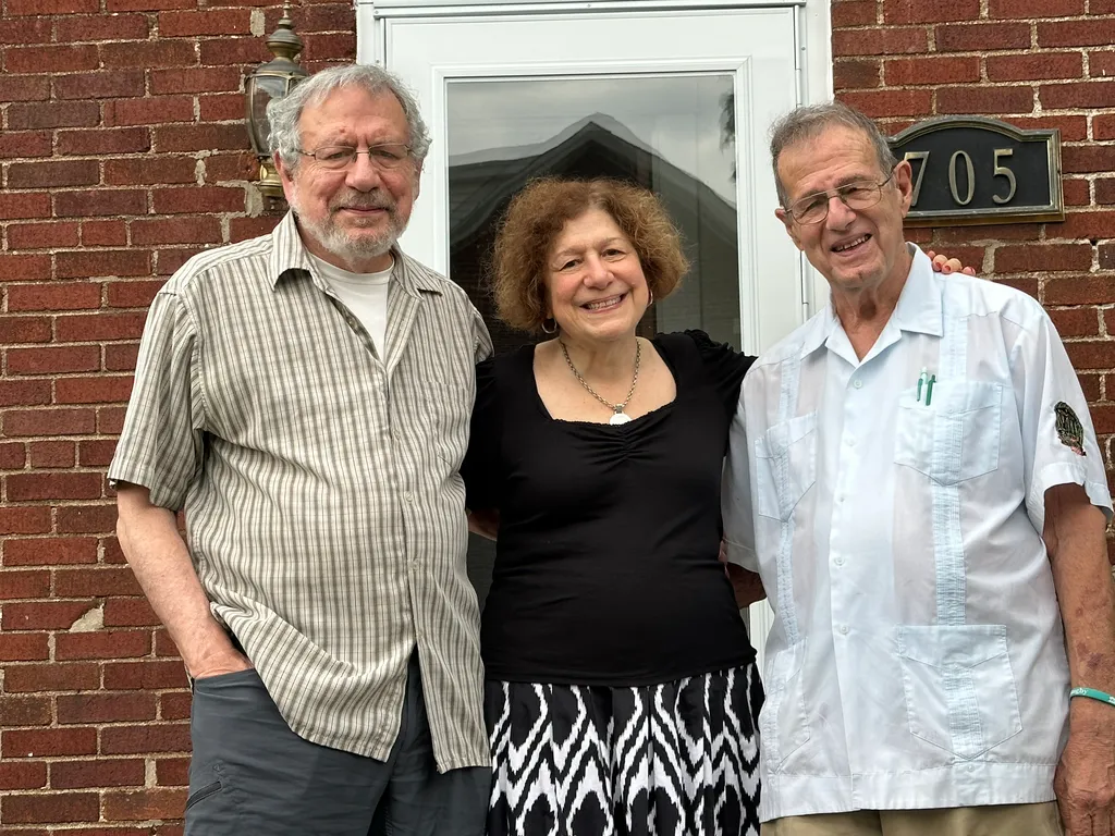 dad and his sibs