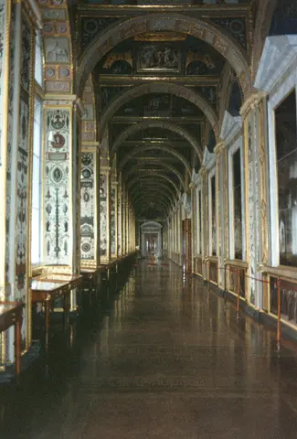 palace-hallway