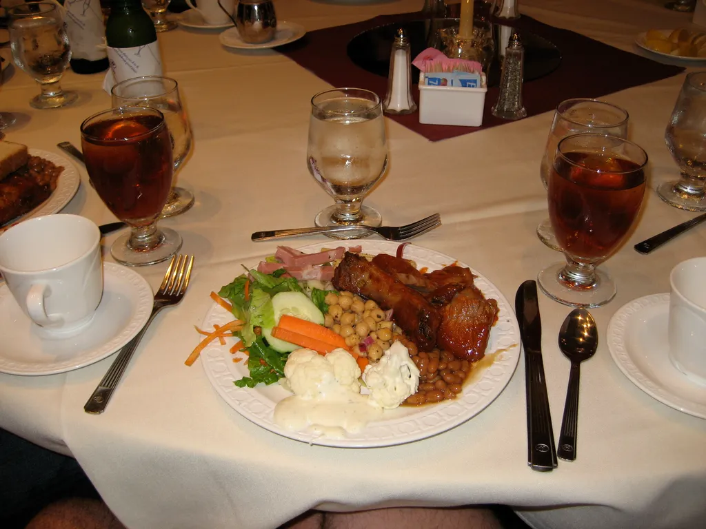 auction dinner