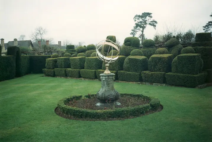 london band trip, 1994: Hever Castle