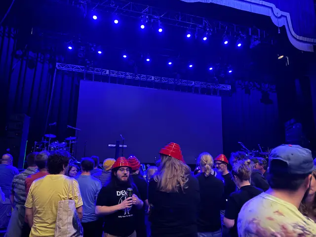 DEVO at the Met