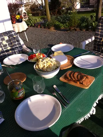 supper at Anne's