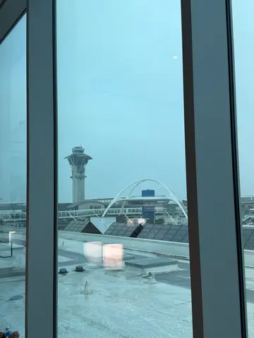 stopover in LAX