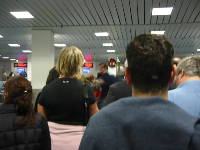 boarding line_2
