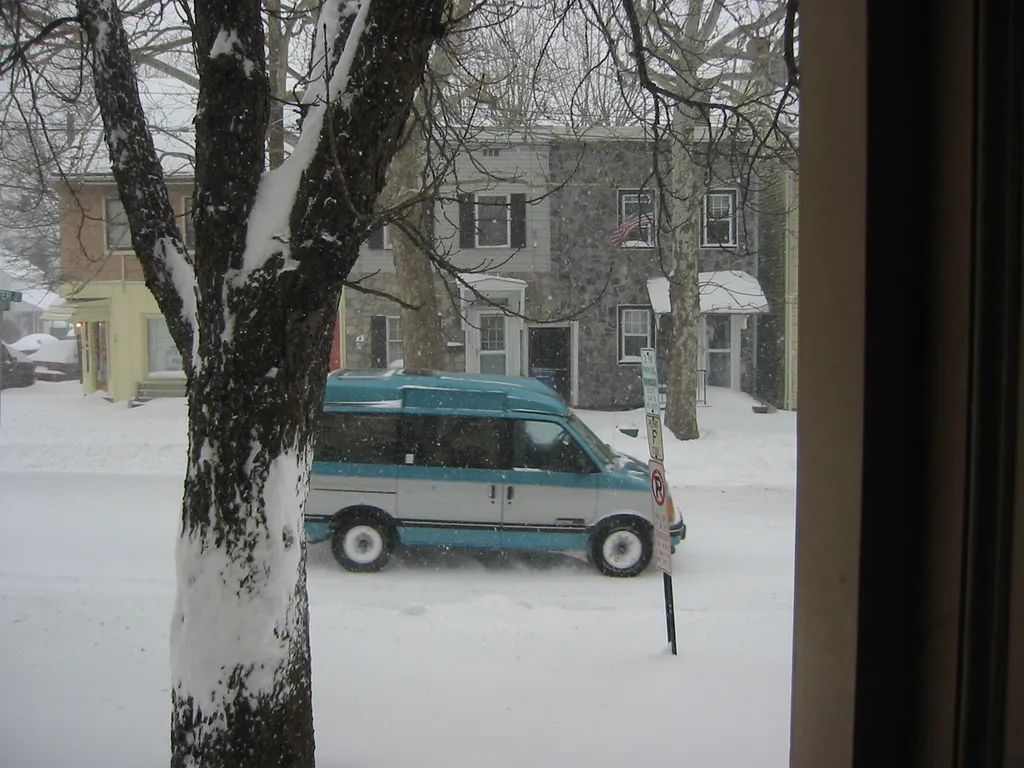 snowstorm, 2003-02, Center St