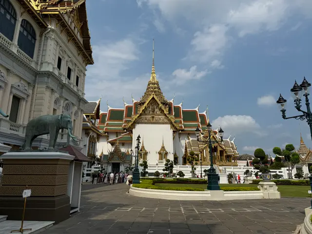 Bangkok walking tour