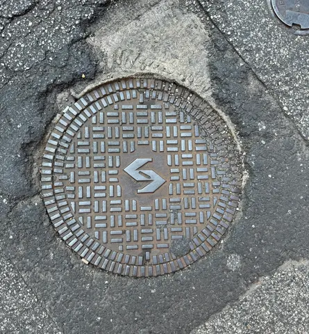 SEPTA Manhole