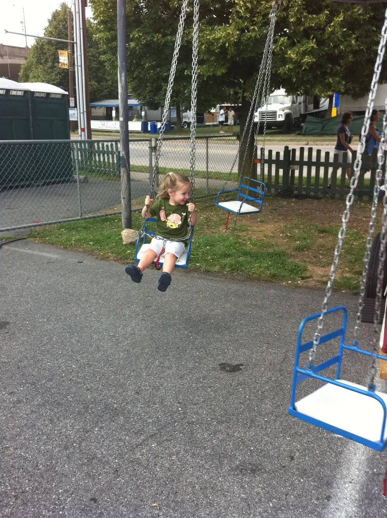 swinging at the fest!