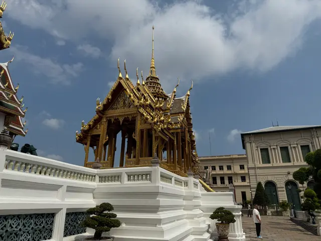 Bangkok walking tour