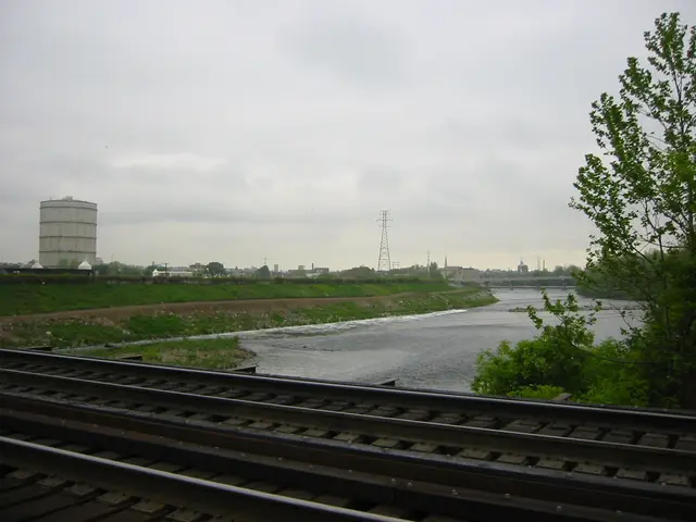 the towpath, tracks