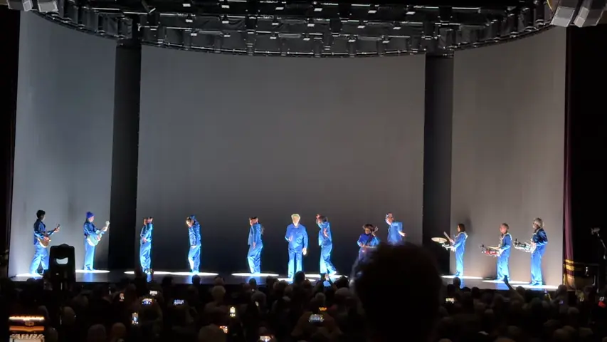 David Byrne at the Met in Philly