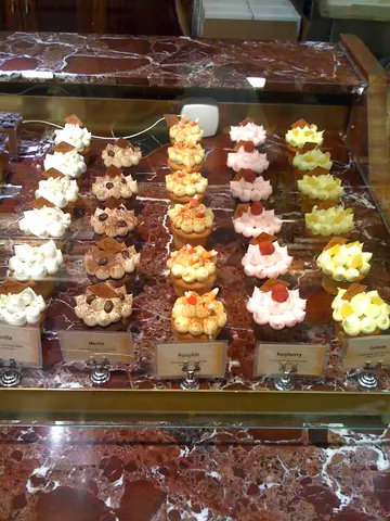 Wegmans Cupcakes