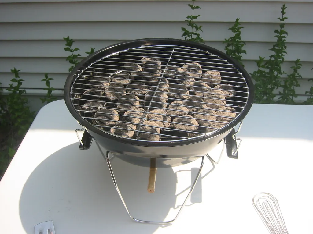 july 4th, our tiny grill