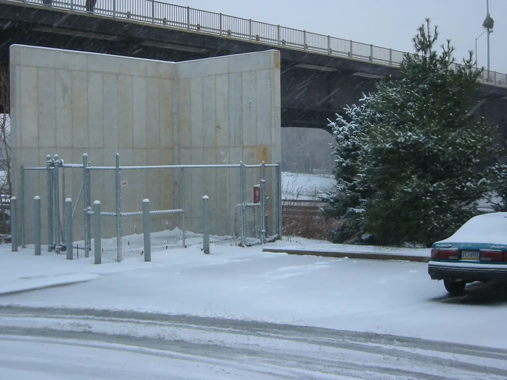 snowstorm, 2003-12, img_0994