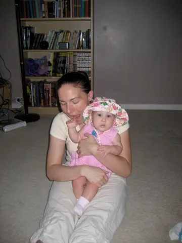 mom eats mj's hand