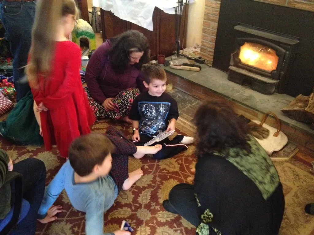 kids with presents