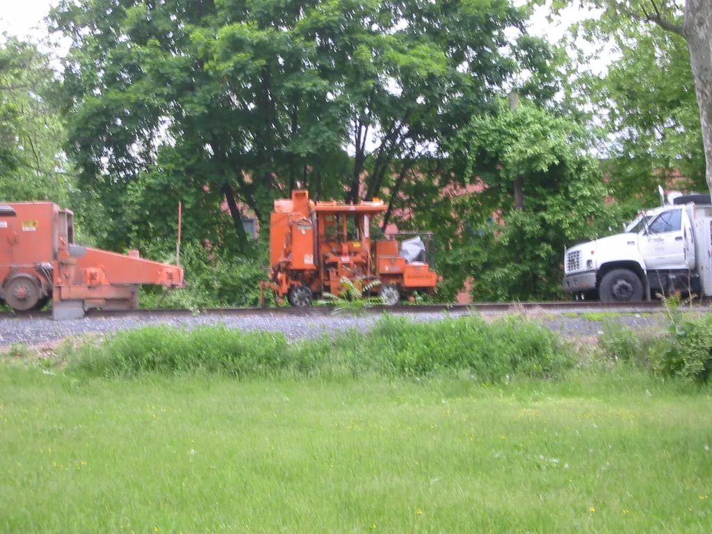 train_equipment-5