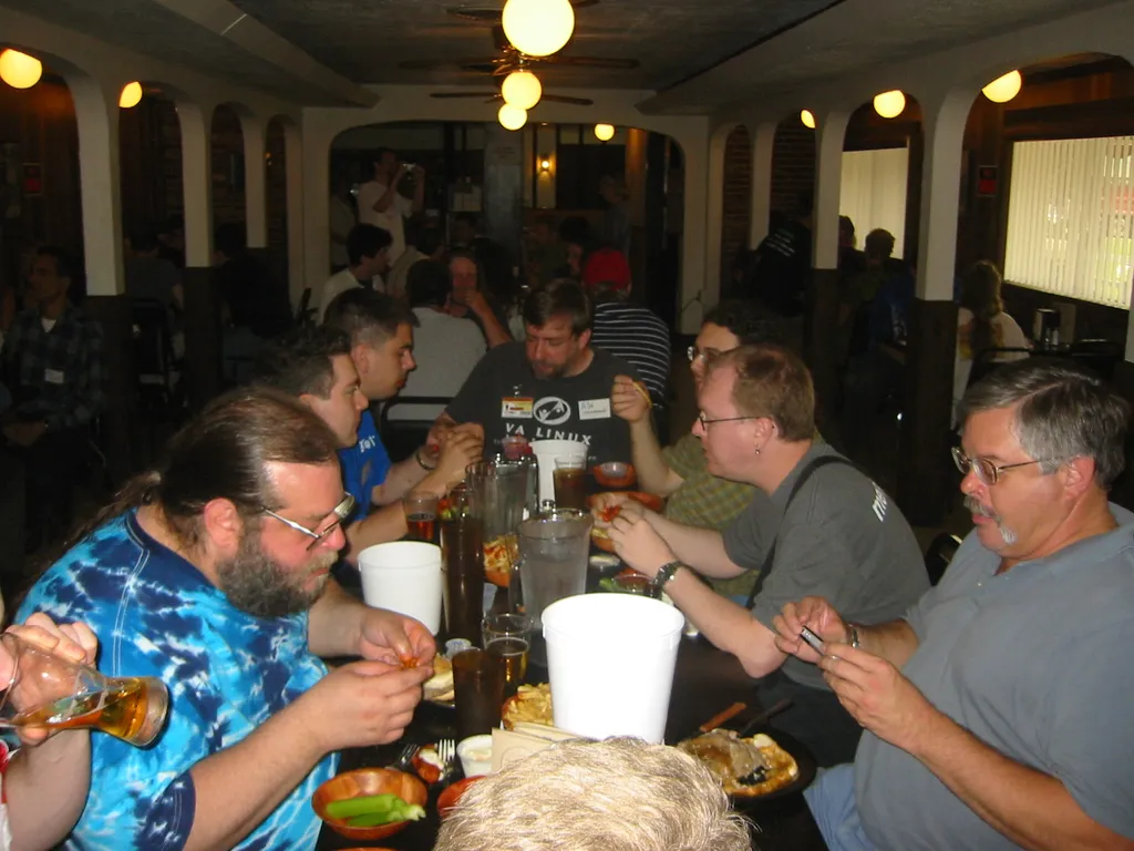 yapc::na 2004, lunch at duffs_2