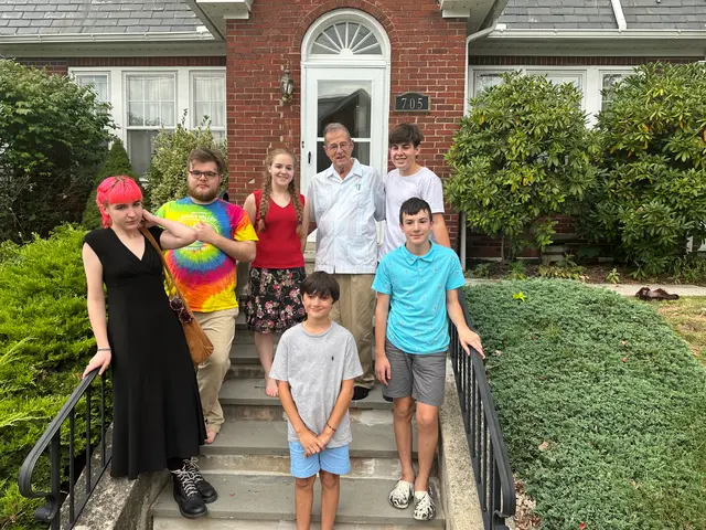 dad and (some of) his grandkids