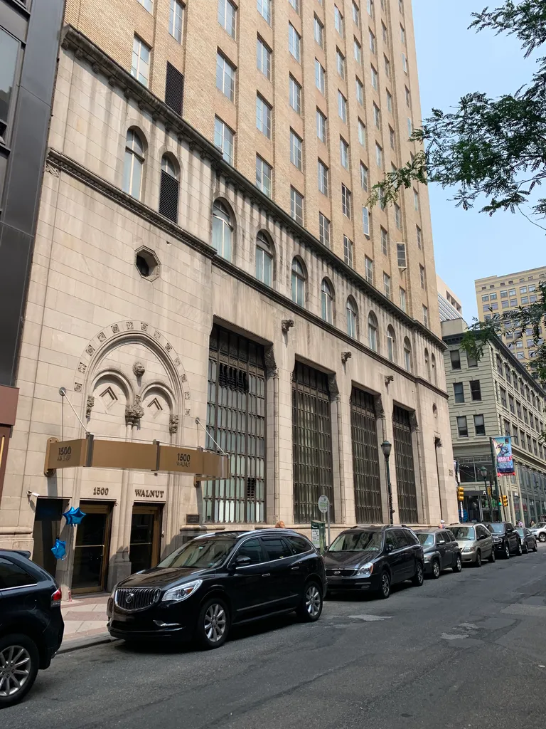 1500 Walnut