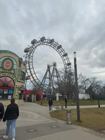 the amusement park at the Prater: the Riesenrad