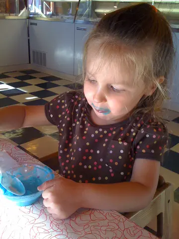 martha and the blue ice cream