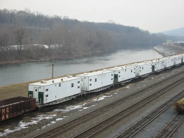 trains-trailers
