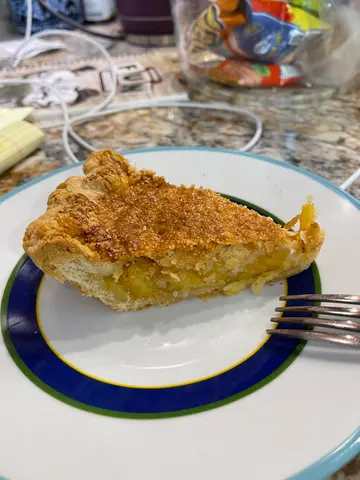 Shaker lemon pie
