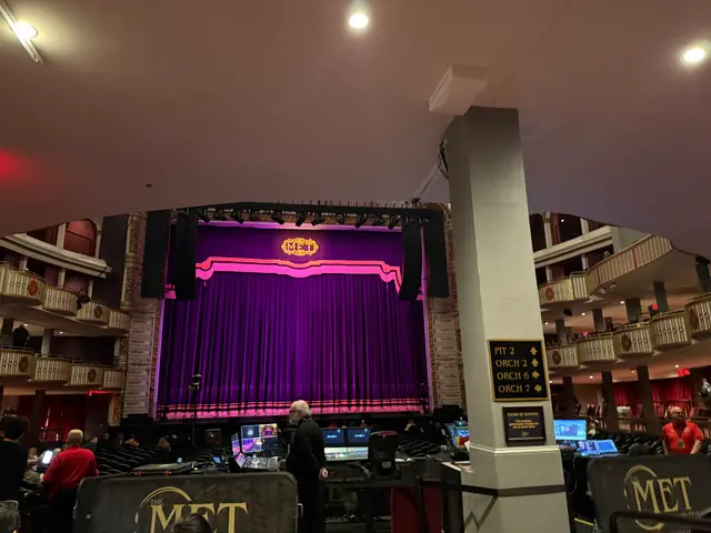David Byrne at the Met in Philly